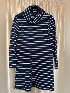 Vineyard Vines Blue and White Striped Cowl  Girls Dress Size 14